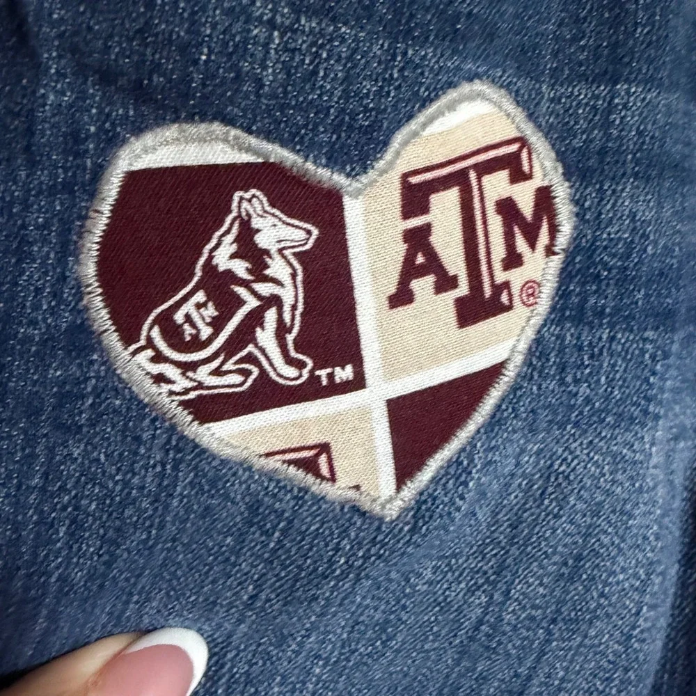 Old Navy Girls Texas A&M Aggies Denim Mini Skirt Dark Wash Size 7 Heart Patches
